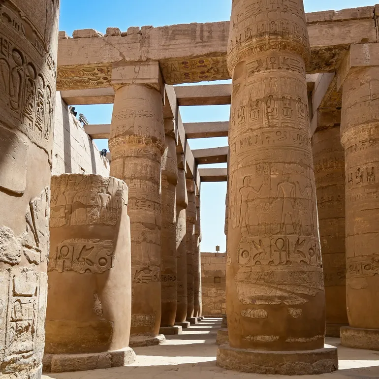 Hipostilna dvorana hrama Karnak