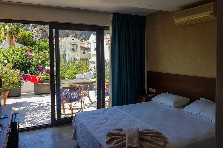 Hotelska soba sa terasom u Oludenizu