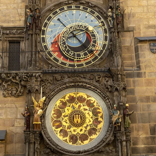 Praški astronomski časovnik Orloj na Starogradskom trgu