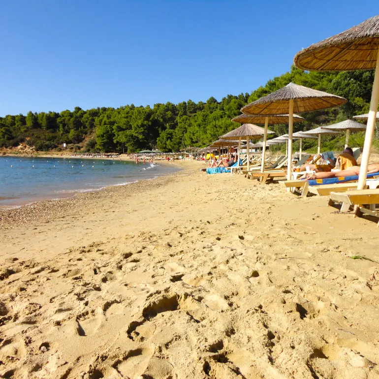 Peščana plaža Agia Eleni
