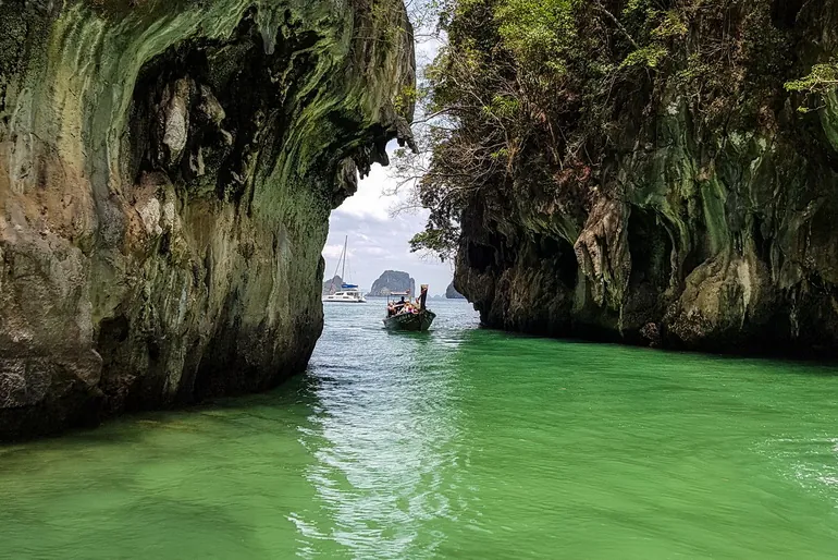 Laguna ostrva Koh Hong