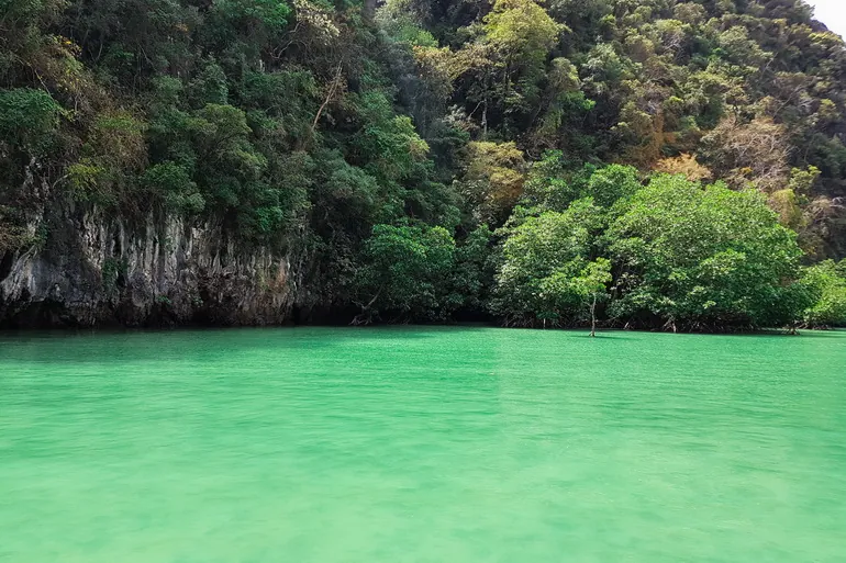 Tirkizna laguna Koh Hong