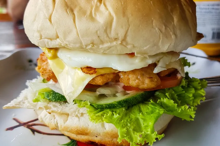 Burger u taverni 9 Million
