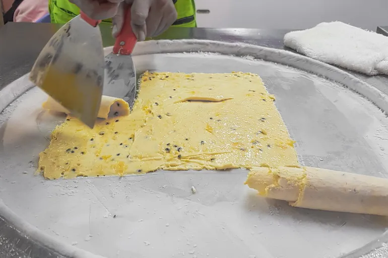 Priprema roti palačinke